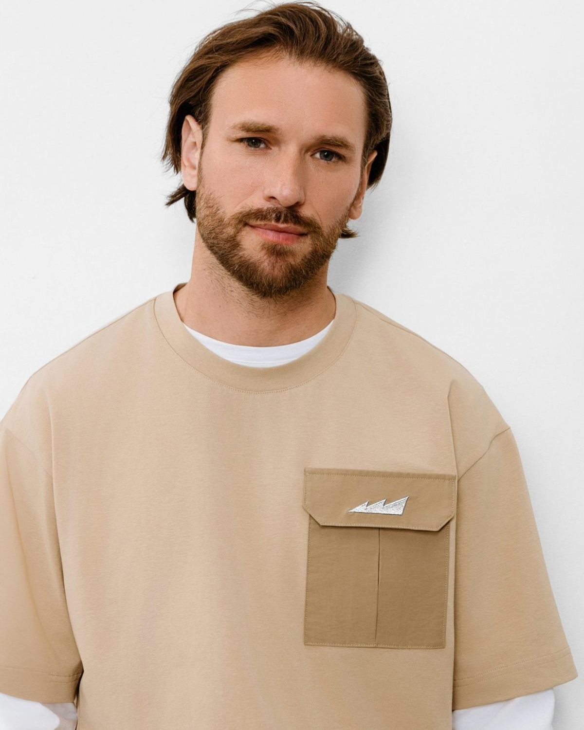 Футболка Oversize c накладным карманом Beige & Grey Nikasport, BG13-M11-BGE, цвет бежевый