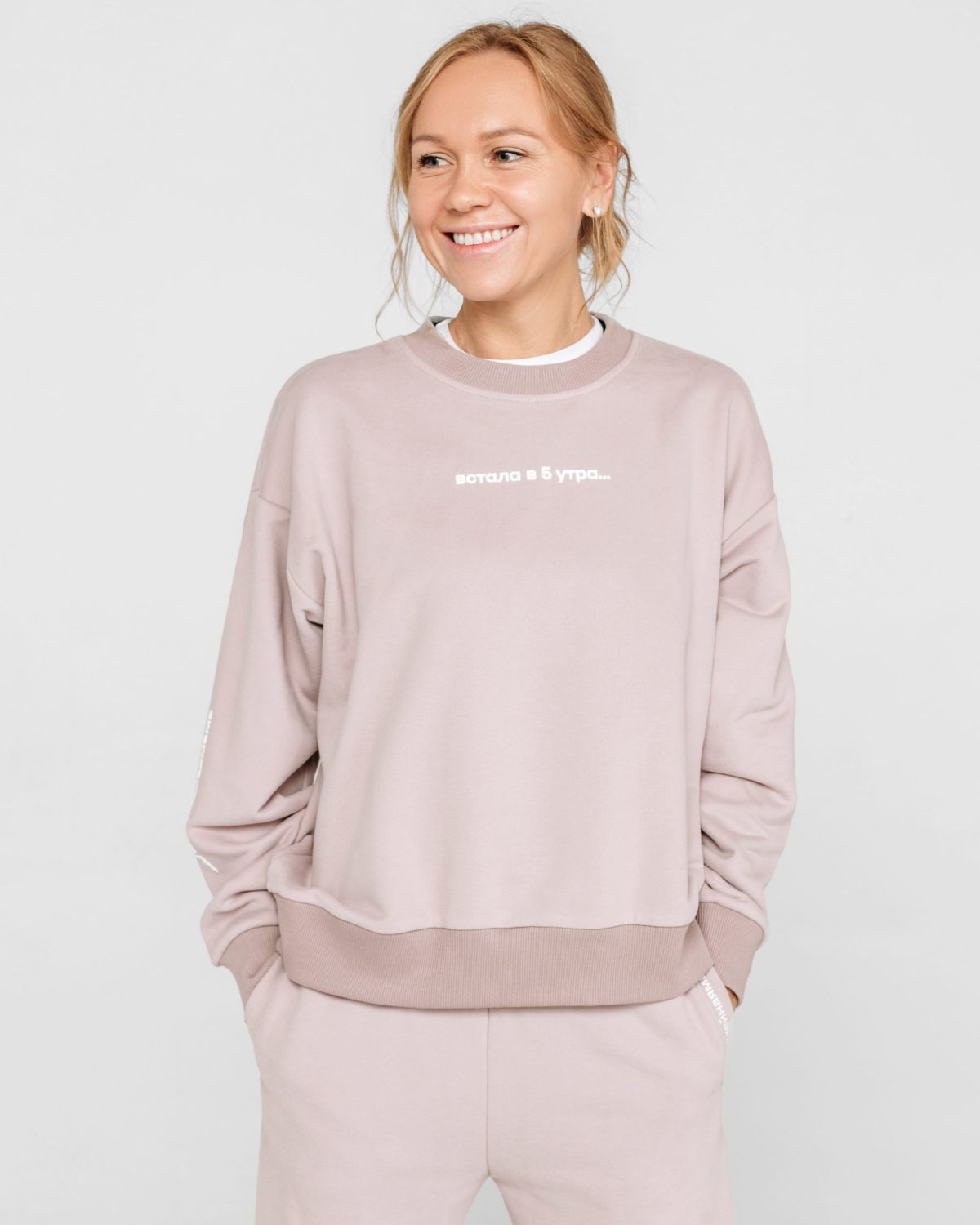 Свитшот Хоккейные мамы Nikasport, HM22-W-FOG, цвет туман