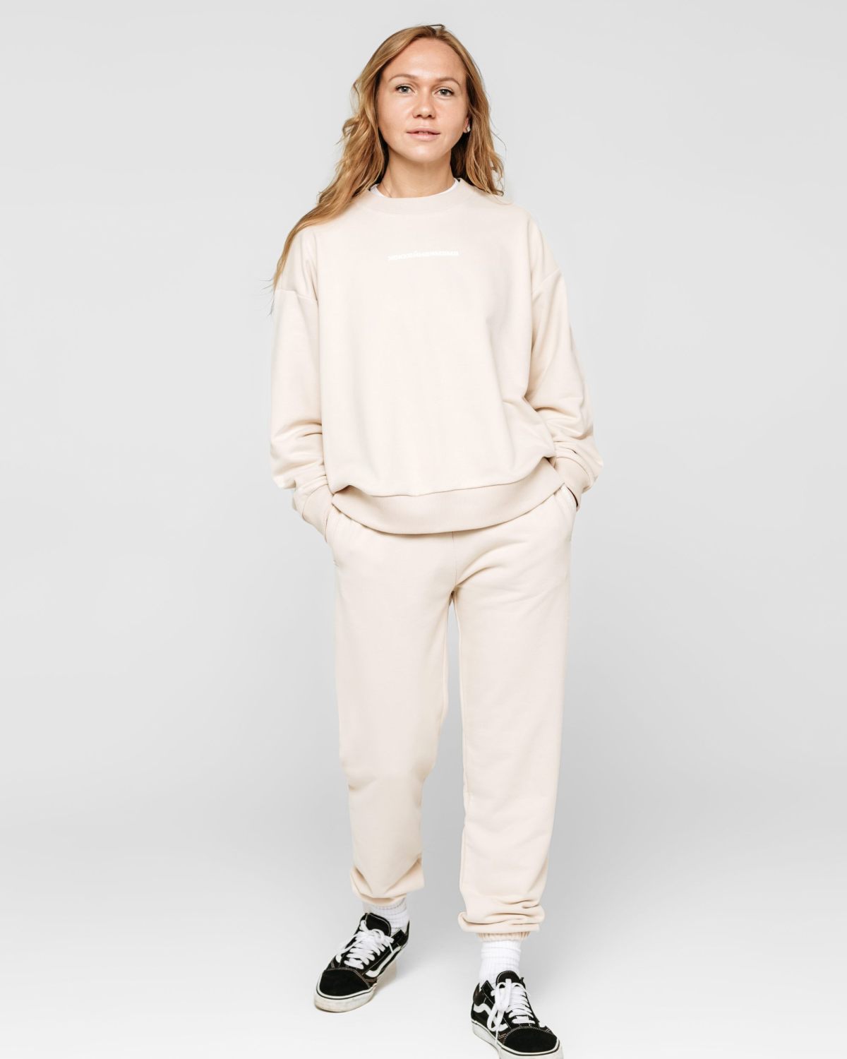 Брюки джоггеры Хоккейные мамы Nikasport, HM54-W99-LGT/BGE, цвет светло-бежевый