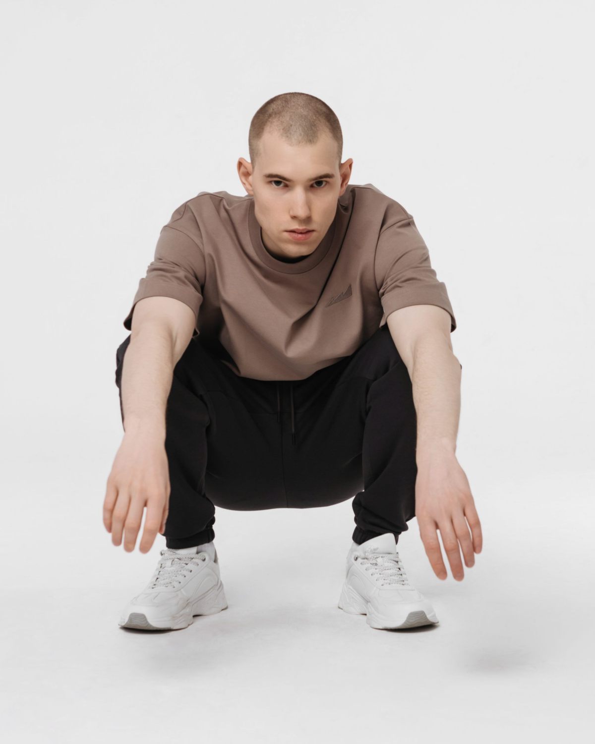 Футболка Oversize из плотного хлопка Classic Nikasport, CL12-M11-COF, цвет кофейный