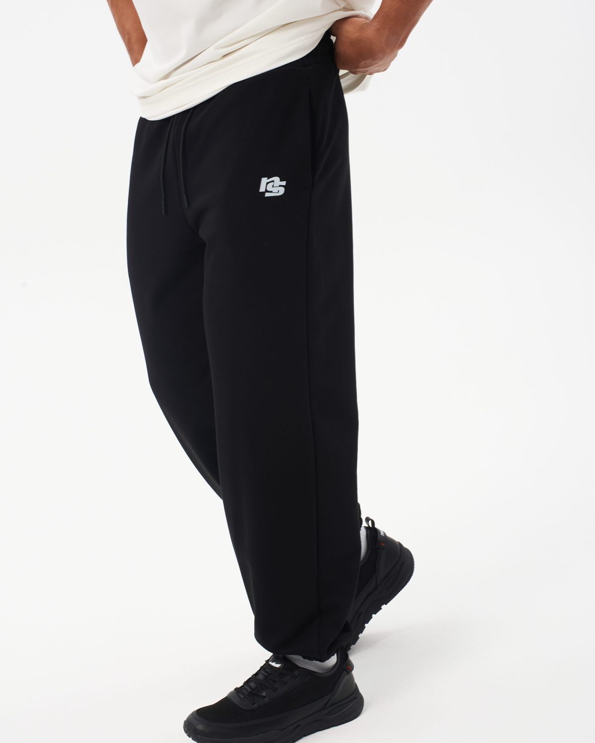 Брюки джоггеры широкие I’m the art Nikasport, M4ITA83-BLK, цвет черный