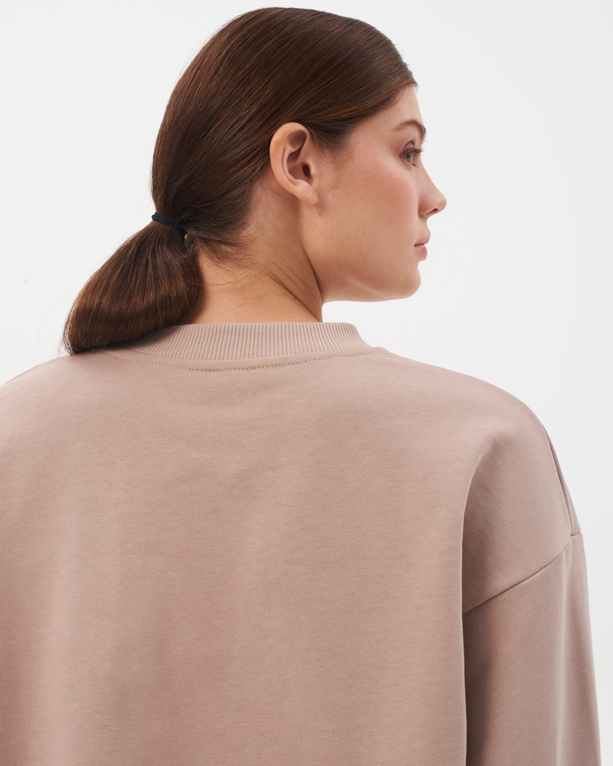 Свитшот Classic Nikasport, W5CL33-BGE/KL, цвет бежевый с контрастным логотипом