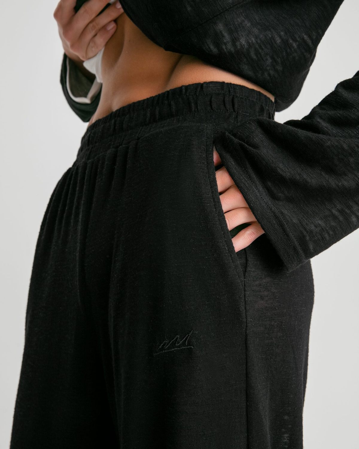 Брюки широкие полупрозрачные Softwear Nikasport, W4SFW811-BLK, цвет черный