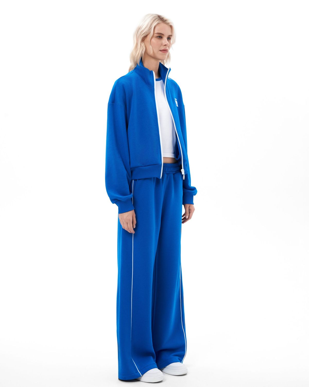 Брюки широкие с контрастными кантами Indigo Nikasport, W3IND84-BLU, цвет синий