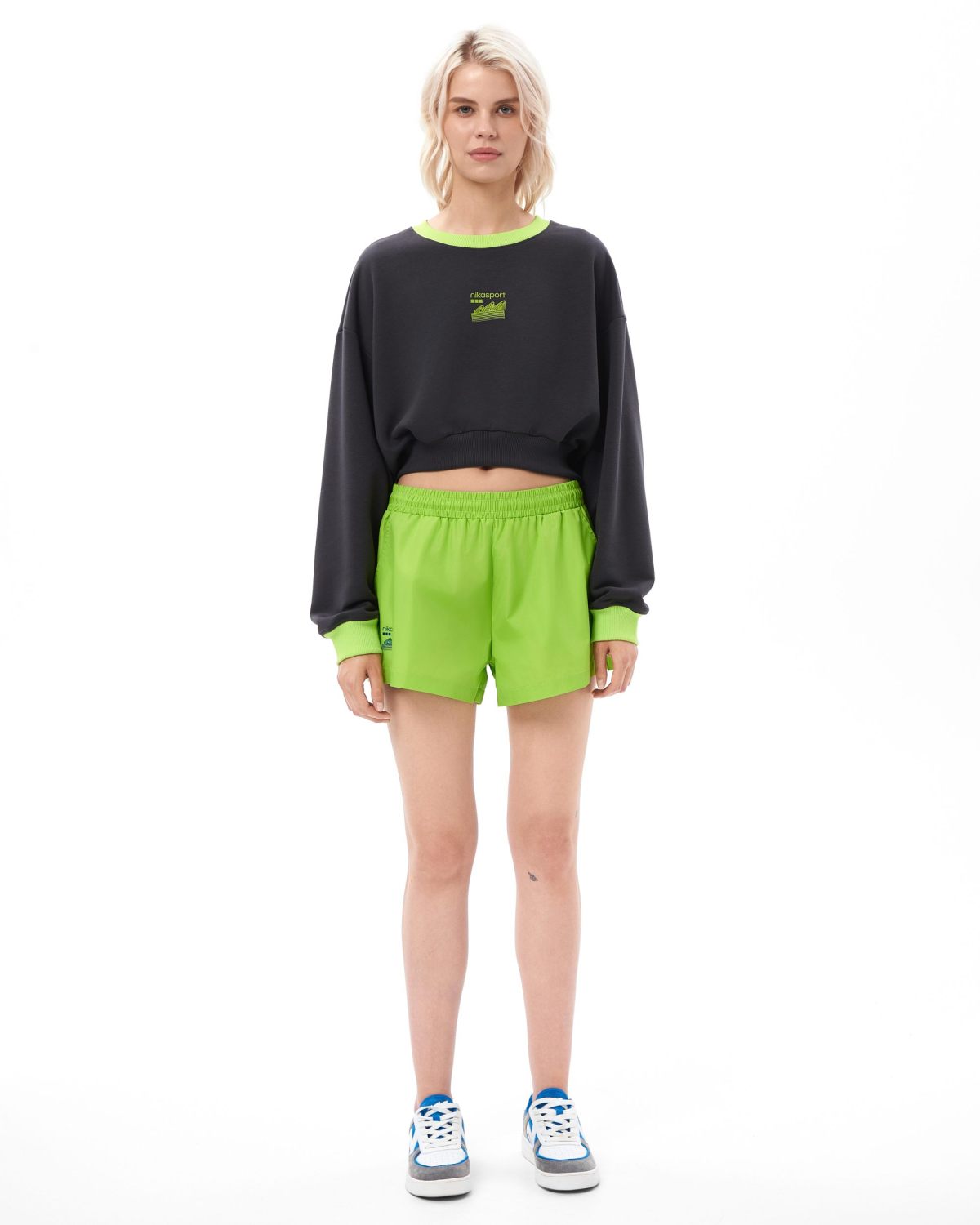 Укороченный свитшот Salat Nikasport, W2ST33-GPH, цвет графит